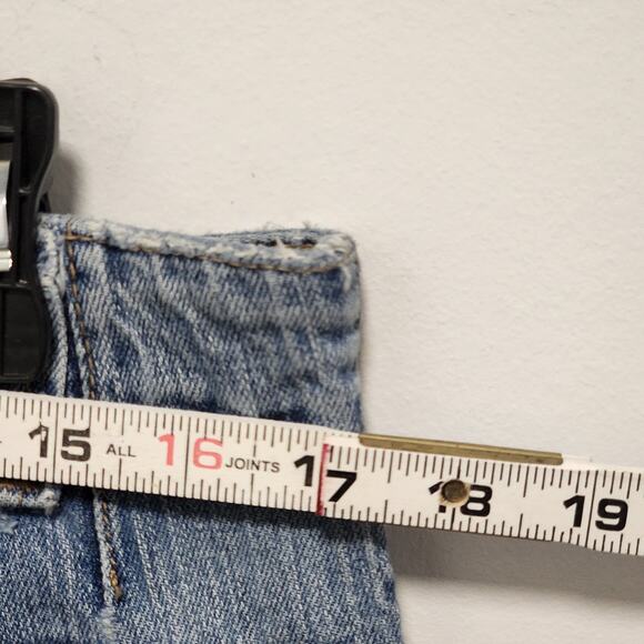 Levi Strauss 525 Women's Jeans 28x30 Nouveau Low Bootcut Stretch Classic Denim - Picture 7 of 8